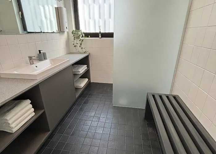 Great Location Airport Exhibition Center Downtown * دوسلدورف